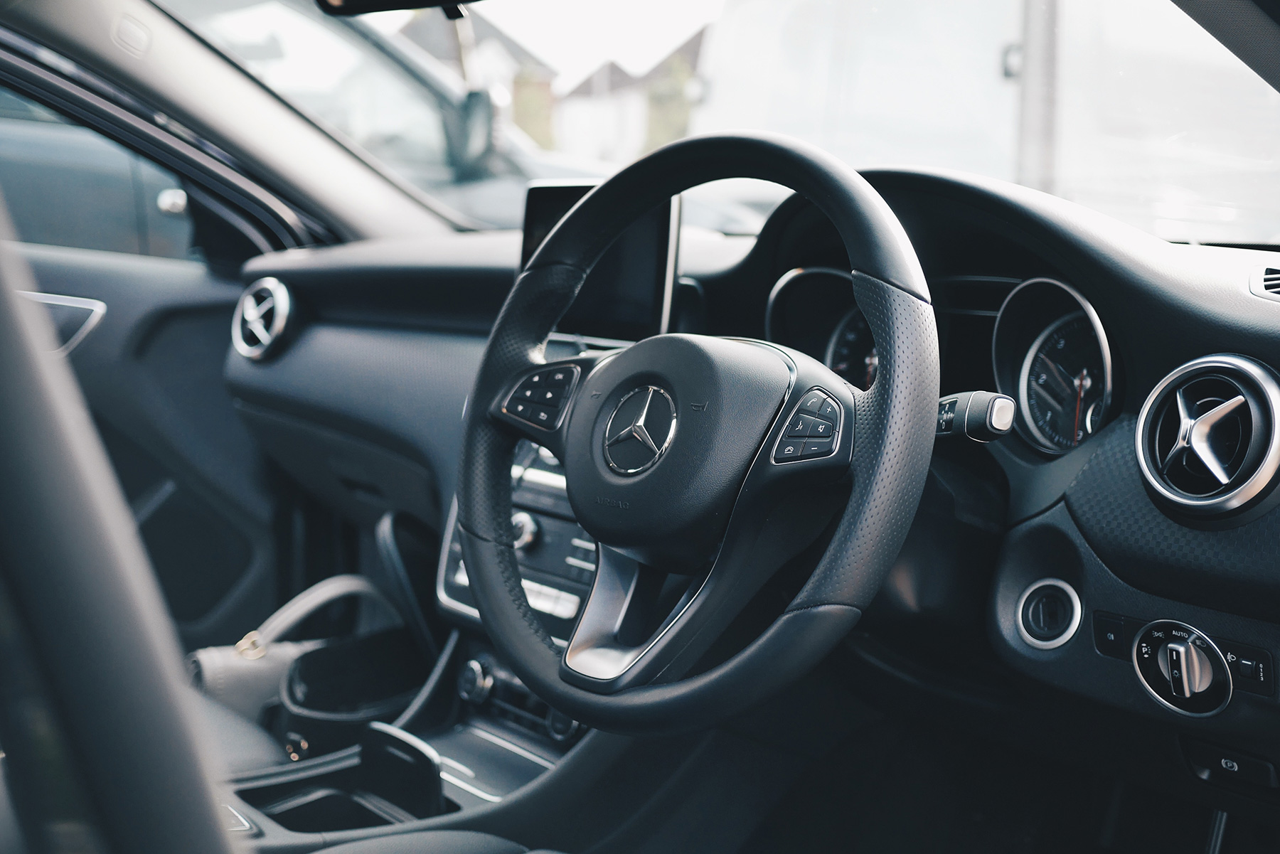 Performance and longlife protection for vehicle interiors Nanoteck
